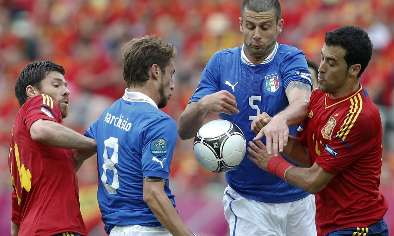 Italy đá kém hơn so với Tây Ban Nha