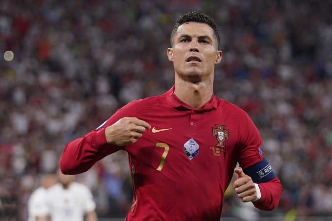Cristiano Ronaldo thuộc Juventus ghi nhiều bàn nhất tại Euro 2021