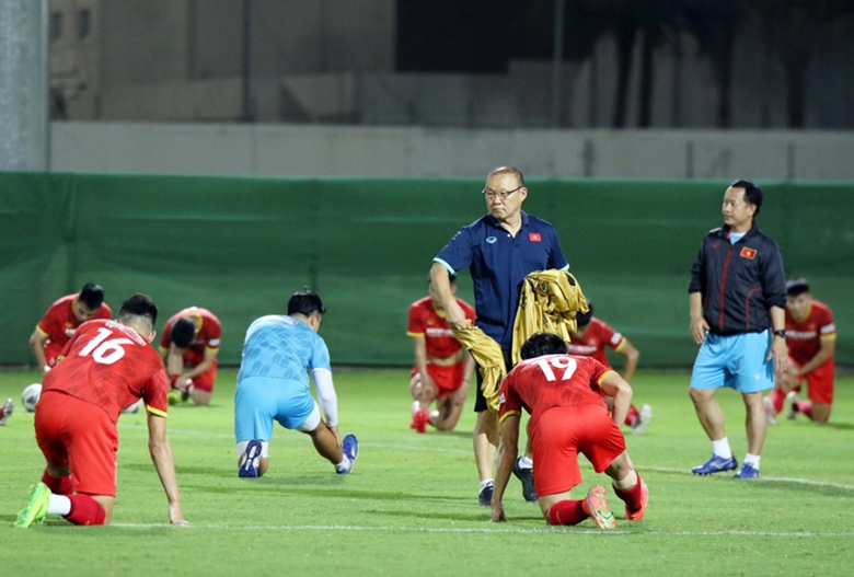 ĐTVN có 3 ngày tập  trước trận đấu với Oman tại sân khách